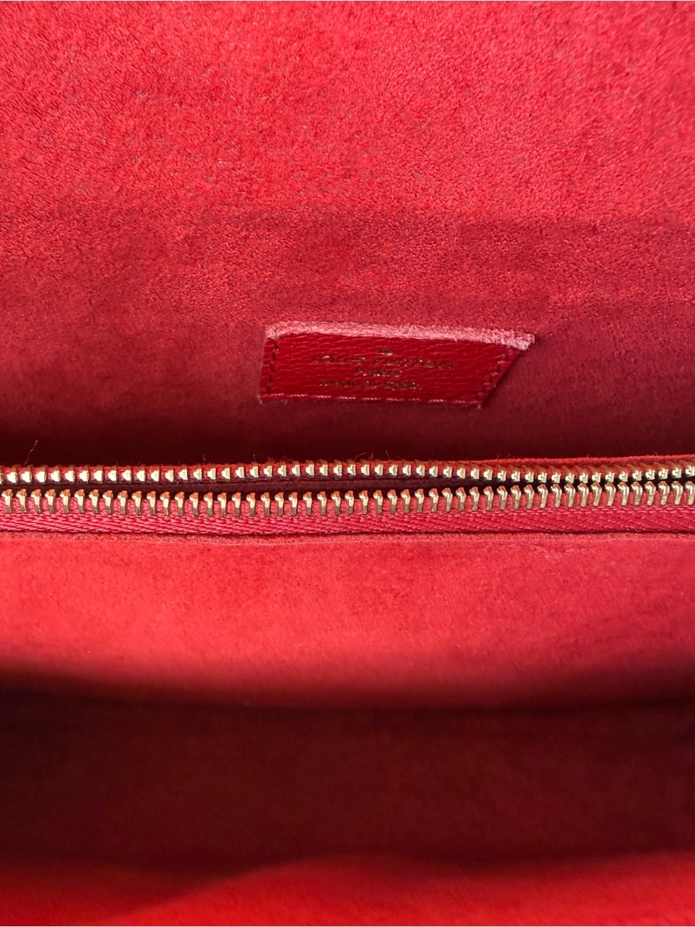 Louis Vuitton Victoire Monogram Chain Bag - Picture 8 of 10